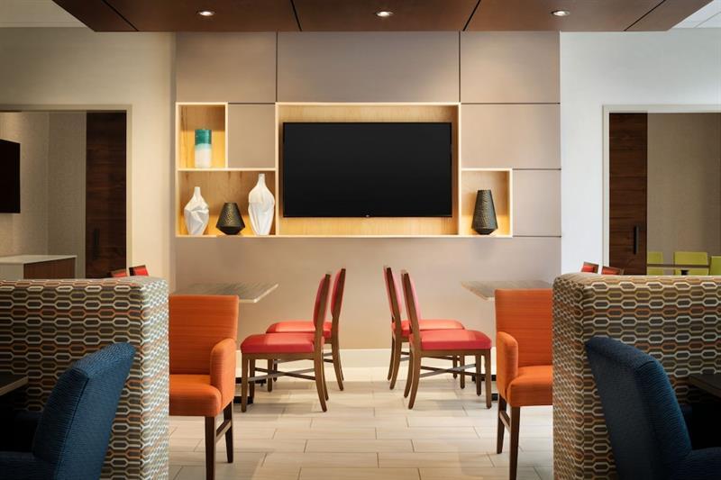 Holiday Inn Express & Suites - Painesville - Concord By Ihg Экстерьер фото