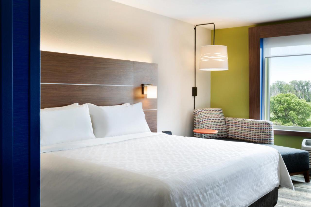 Holiday Inn Express & Suites - Painesville - Concord By Ihg Экстерьер фото